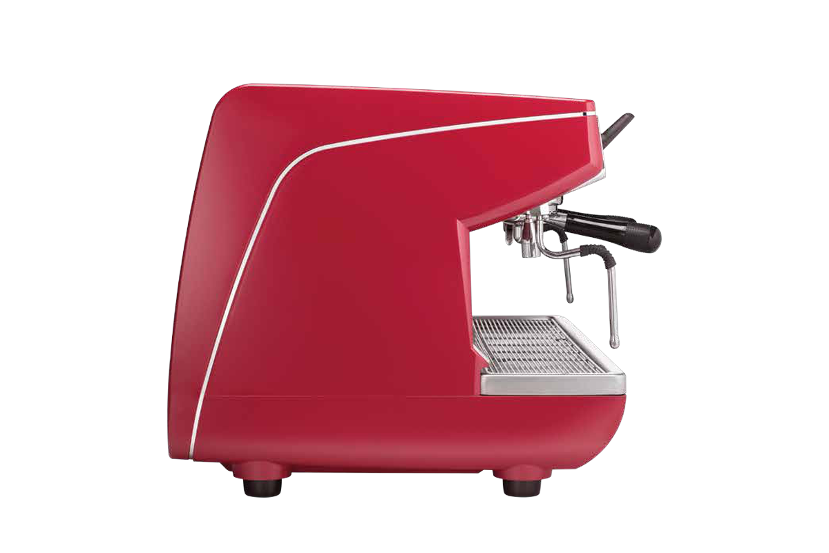 Ekspres Nuova Simonelli Appia Life w kolorze Heart Red, bok. Obudowa taka sama jak w wersji XT